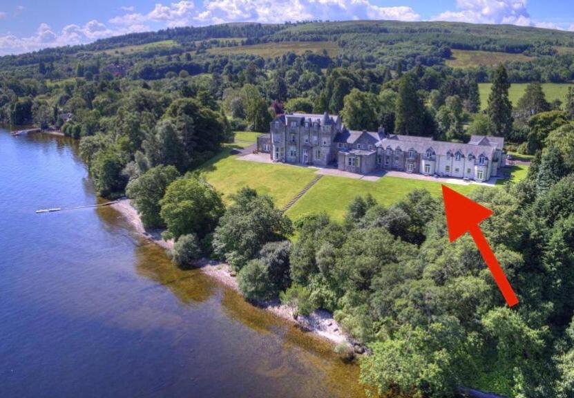 Ferienwohnung Loch View At Lomond Castle Balloch Exterior foto