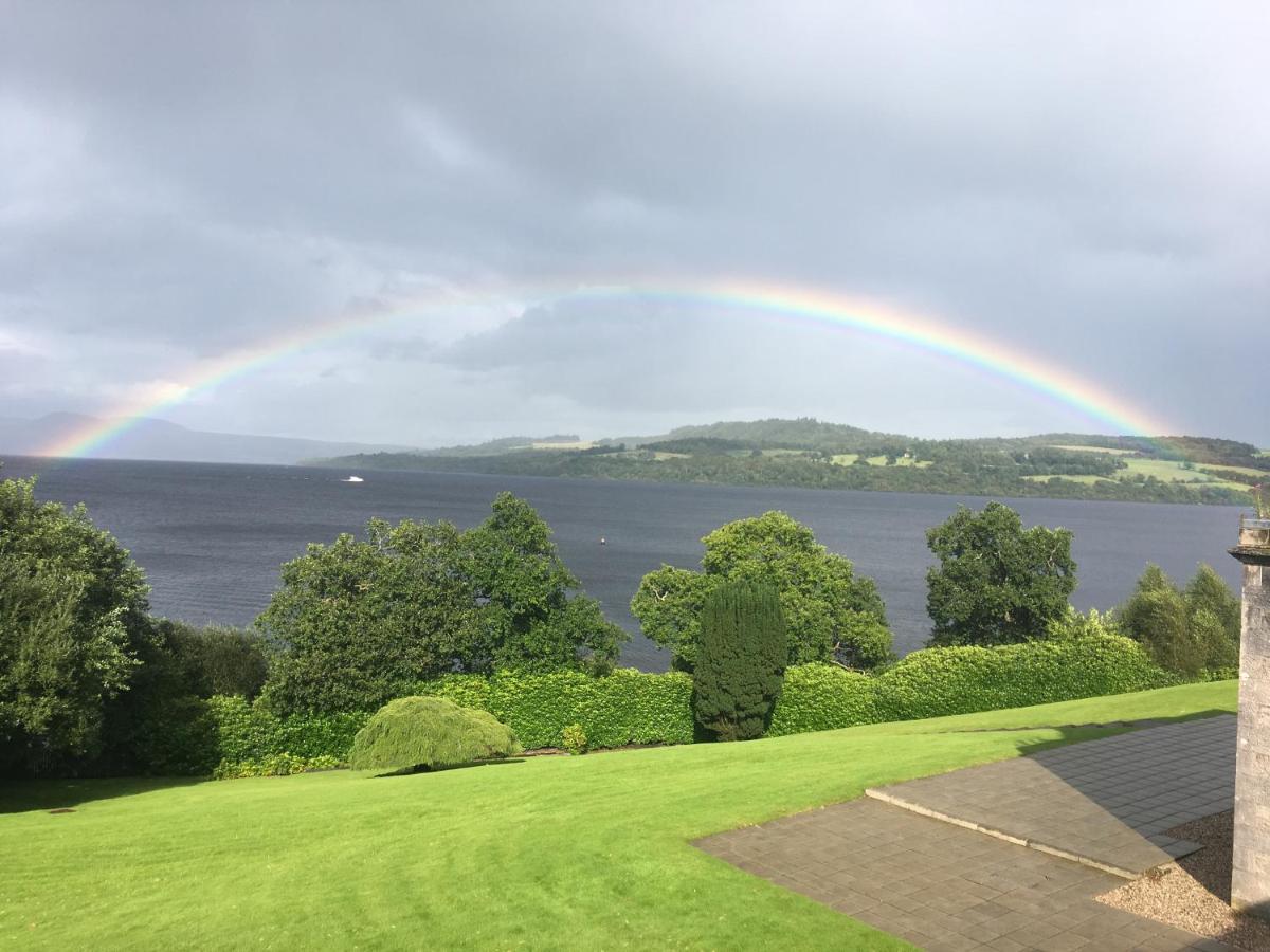 Ferienwohnung Loch View At Lomond Castle Balloch Exterior foto