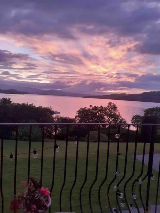 Ferienwohnung Loch View At Lomond Castle Balloch Exterior foto