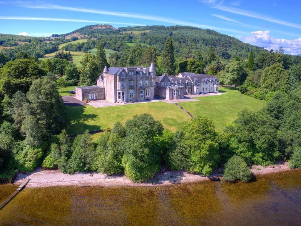 Ferienwohnung Loch View At Lomond Castle Balloch Exterior foto